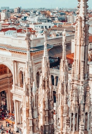 La Galleria Vittorio Emanuele II vista dal Duomo - Pic by Mikita Yo (Unsplash)