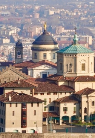 Bergamo - Pic by Kir Shu (Unsplash)