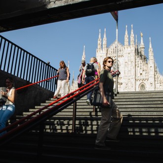 Uscita Metorpolitana Duomo Pic Joaquin Lopez