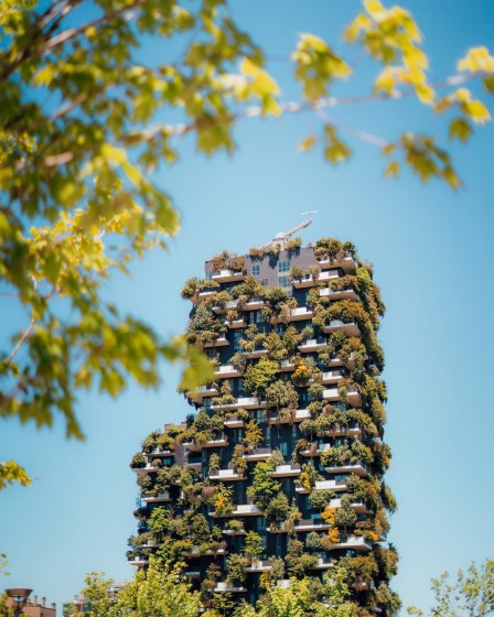 Vertical Forest in Isola-Porta Nuova District. Pic by hpradam-Instagram